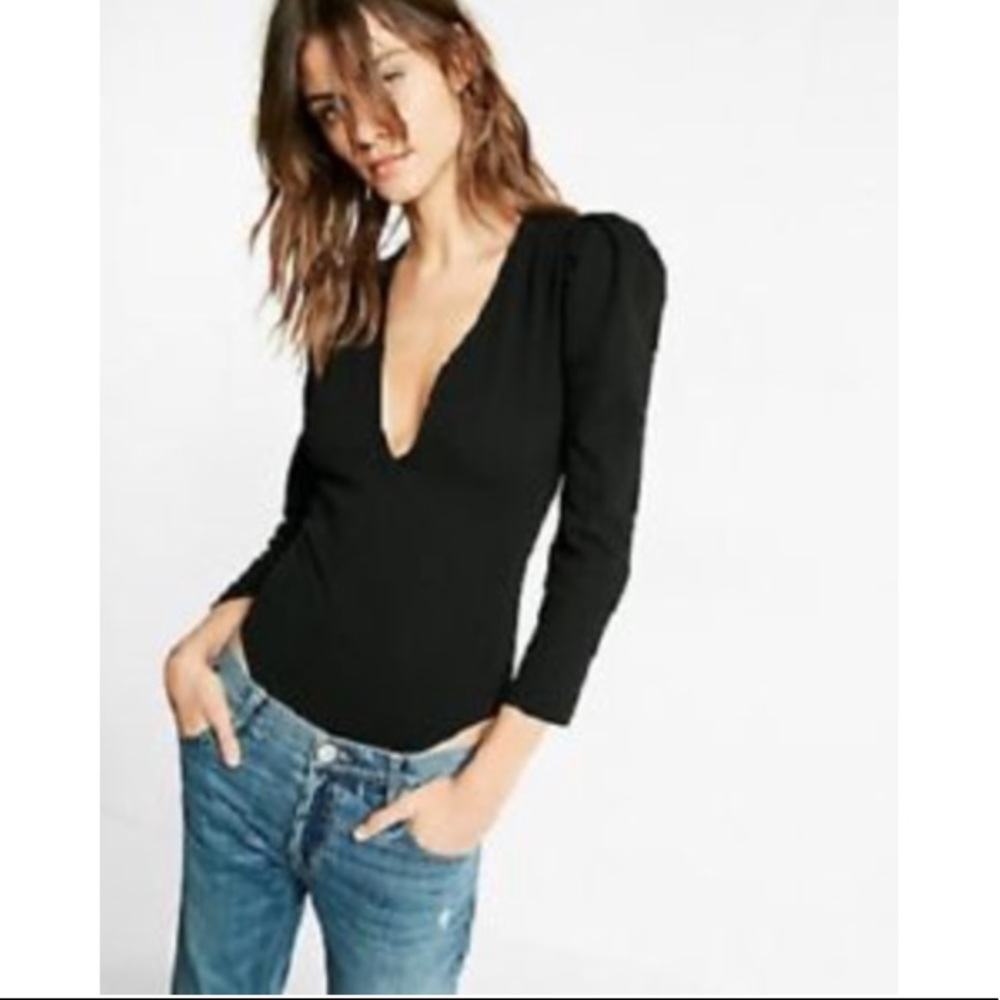 ✨nwt✨plunging neckline puff sleeve bodysuit - Picture 2 of 8
